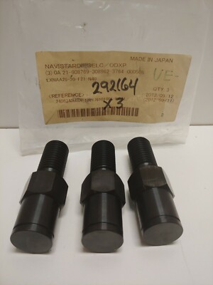 LOT OF (3) NEW OLD STOCK! NAVISTAR DIESELC CANTILEVER SHAFTS LXNAA25-20-F21-N40