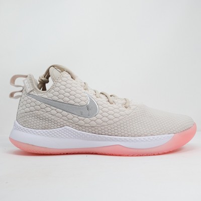 lebron witness pink