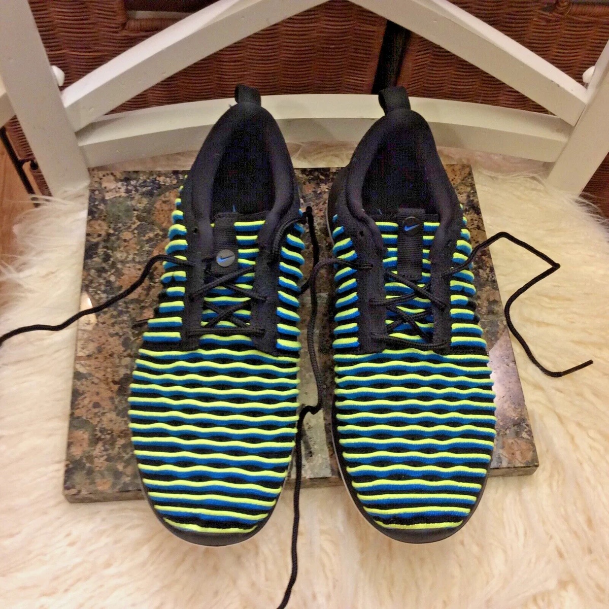Blue and yellow roshe runs hotsell