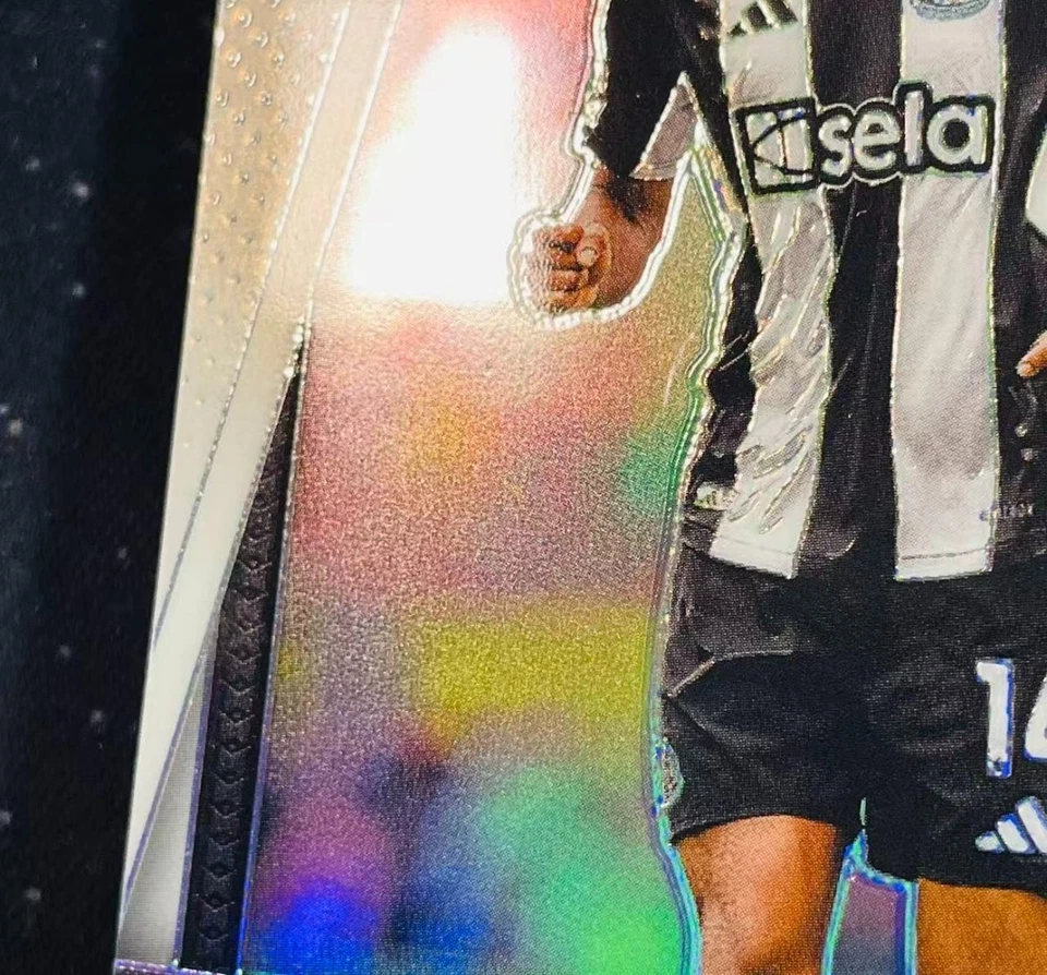 2024-25 Panini Prizm Premier League Alexander Isak White #03/35 No.120 - Image 3 of 4