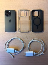 Apple iPhone 14 Pro | 128 GB | Schwarz | Dual-SIM | Ohne SIM-Lock | Zubehörpaket