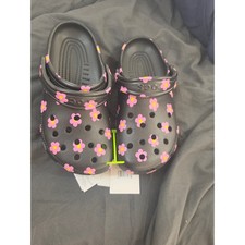 Crocs Classic Flower Clog Black Pink Floral Print M5 W7 212077-001 New Tag