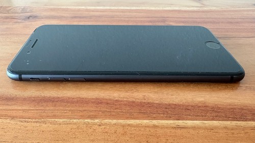 Apple iPhone 8 Plus 256GB Ohne Simlock - sieht aus, funktioniert super - Bild 7 von 19