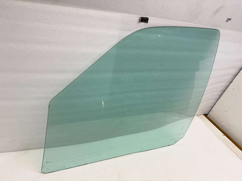 P50525 2007-2017 Lincoln Navigator puerta delantera ventana vidrio 07-17 Ford Expedition Foto 2 de 4