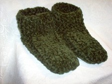 Ciabatte nuove, fatte a mano, ciniglia verde scuro 11-12" L. morbide