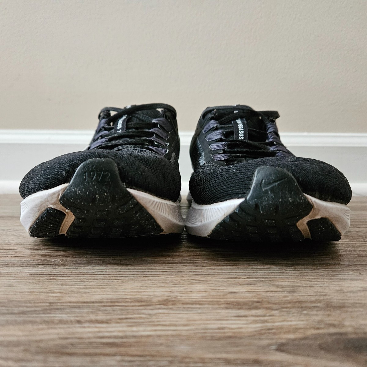 Nike Air Zoom Pegasus 38 Mens Running Shoes Black White 