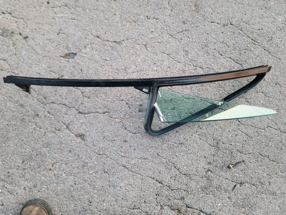 Dodge Pickup 1972 1973 1974 1975 1977 ventana de ventilación rara tintada derecha D100 D200 Foto 2 de 4