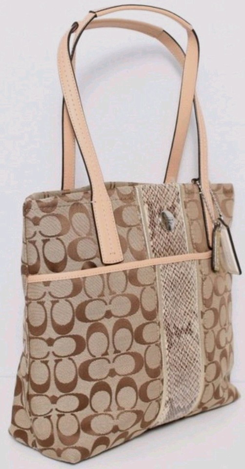 Authentic COACH SIGNATURE STRIPE PYTHON STRIPE TO… - image 3