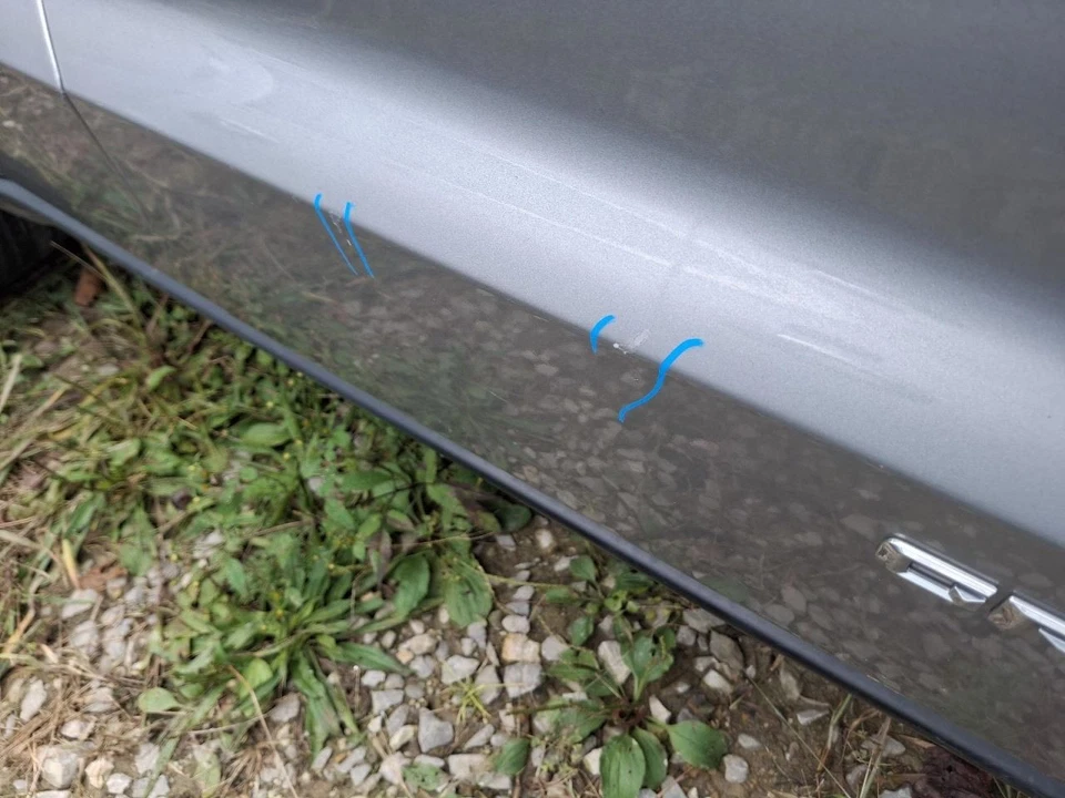 Jeep Grand Cherokee 2016-2017 caja de fusibles centro de distribución de energía usado 3695300 Foto 3 de 4