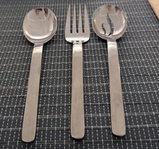 Towle TWS476 Stainless 18/10 Flatware China Hostess Serving Set