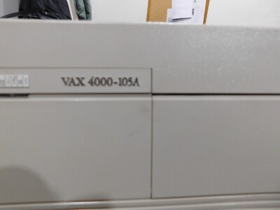 Digital Equipment (DEC) VAX-4000-105. 48DBM-B9-A01 Micro Computer