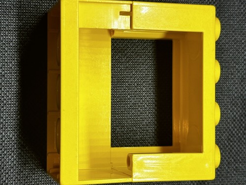 Vintage LEGO 1980's Duplo 3 Door/ Window Pieces, 2 Red & 1 Yellow, - Picture 17 of 22