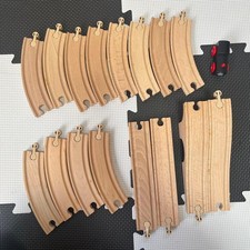 wooden rail set with train bc2f2f