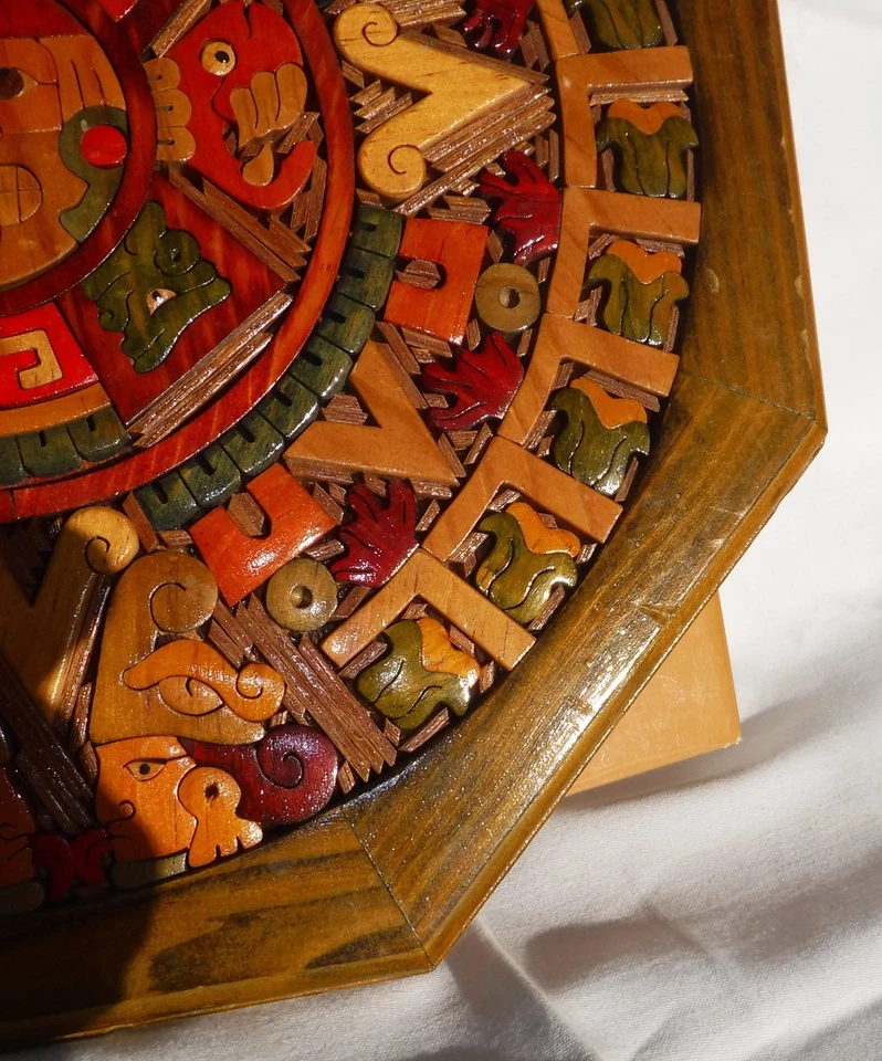 Maya Aztec Calendar Wood Handmade Multicoloured Carved Inlaid 35 cm wide Octagon - Image 3 of 4