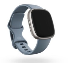 Fitbit Versa 4 Fitness Tracker Smartwatch Heart Rate GPS Blue/Platinum C Grade