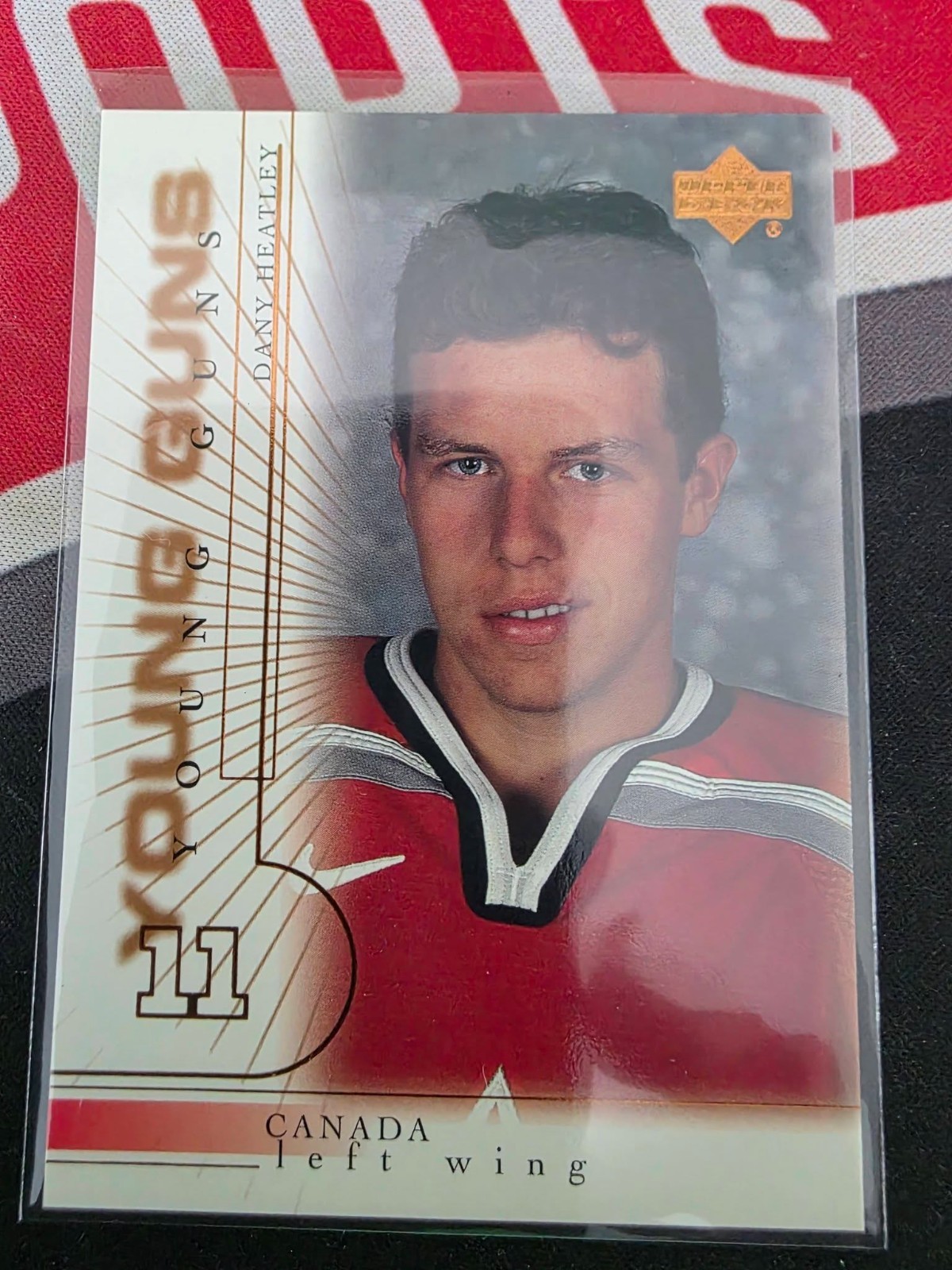 2000-01 Upper Deck Young Guns Dany Heatley #198 (RC)