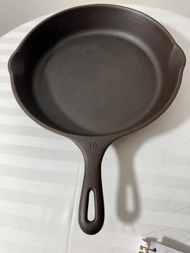 Large Wagner Ware #10 Cast Iron Skillet Frying 11 3/4" Made In USA
