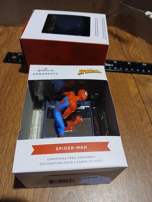 Hallmark Marvel (2025) SPIDER-MAN on Window Christmas Tree Ornament #3HCM4250