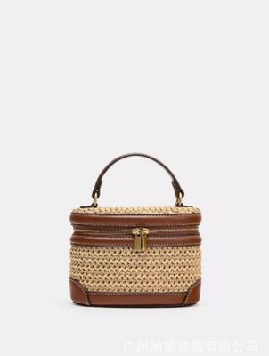 ZARA WOMAN SS26 WOVEN VANITY BAG LIGHT BEIGE