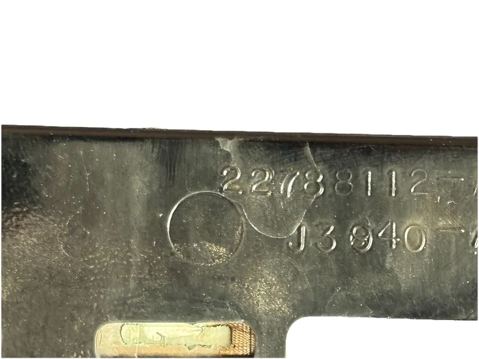 Rejilla inferior delantera OEM GM 2014-2017 Cadillac XTS 22788112 Foto 4 de 4