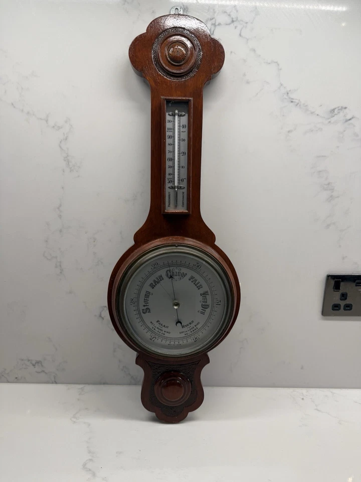 Vintage Wilson 501 Carved oak Banjo Barometer With Thermometer - Image 4 of 4