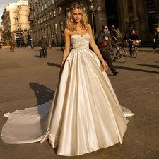 Simple Sweetheart Wedding Dresses A Line Satin Backless Sleeveless Bridal Gowns