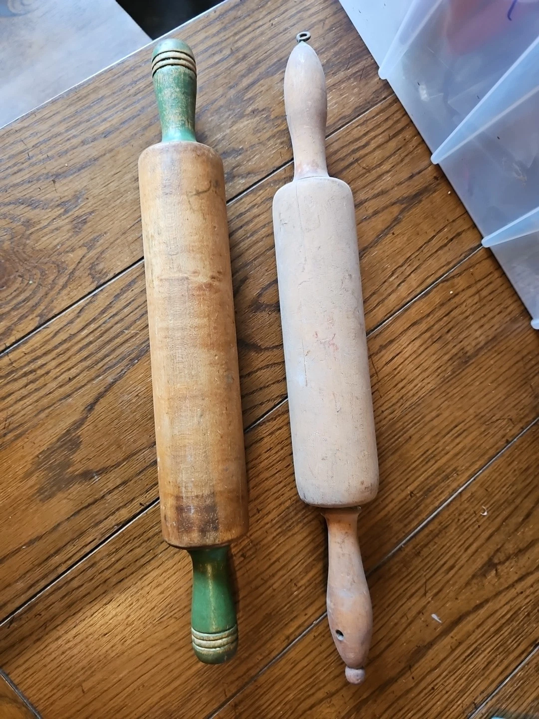 Vintage Wood Lot of 2 Wooden Rolling Pins Kitchen Decor Pie Rollers Green