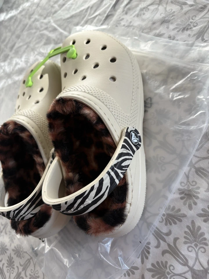 Crocs женщин меха с подкладкой теплый сабо зимние туфли леопард и зебра печати Sz6 новый с Ярлыками - Изображение 3 из 4