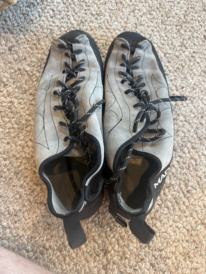 Zapatos de escalada atléticos grises Mad Rock Phoenix para hombre talla US 11 Foto 2 de 4