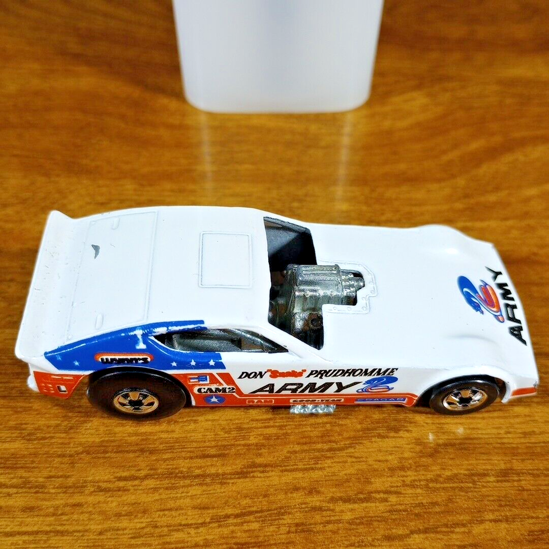 Hot Wheels Flying Colors Army Funny Car White Dragster Blackwall