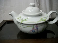 Teapot Prelude Tuscany Collection Floral Pattern, made in Japan