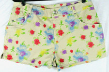 Womens United Colors Of Benetton Shorts Size 8 Beige Floral NWT