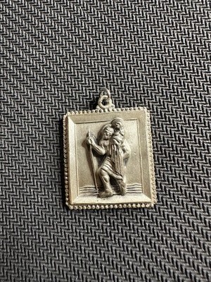 Vtg M De Jean Sterling Silver 925 Saint Christopher Necklace Pendant, 1in