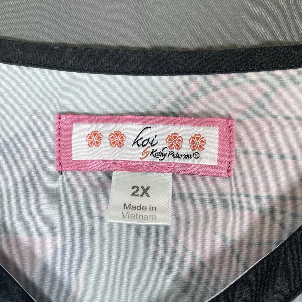 Koi Kathy Peterson Scrub Top Bundle of Two Women's 2X Patterned Nursing - Image 4 of 4