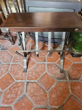 Table console rectangulaire en bois et métal, plateau bois marron