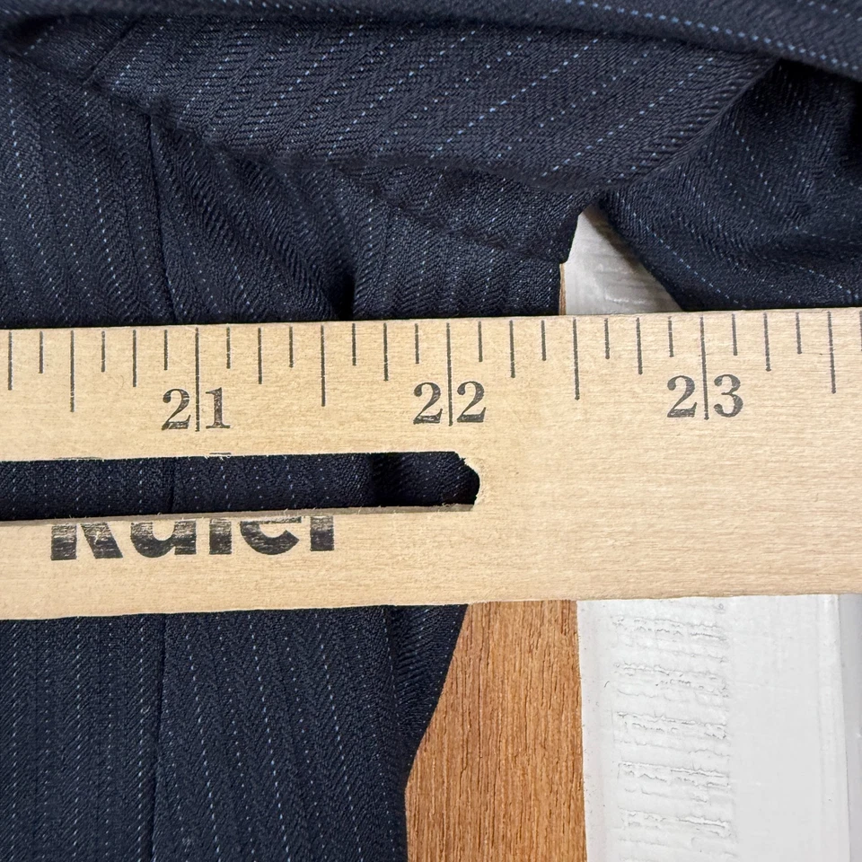 Studio Milano костюм мужской 42R темно-синий в тонкую полоску 2 пуговицы брюки 35 x 30 плоский передний - Изображение 3 из 4