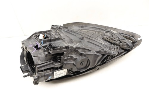 *AS-IS* 2015-2018 PORSCHE MACAN - Right HID Xenon Headlight / Headlamp - Picture 6 of 8