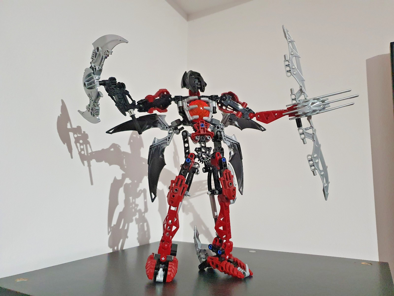 LEGO Bionicle 8953 Makuta Icarax Incomplete