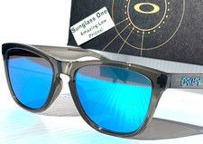 NEW Oakley Frogskins Grey Smoke PRIZM Sapphire Blue Lens Sunglass 9245-74