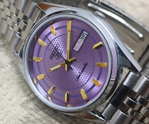 Vintage Seiko 5 Purple Automatic 17 Jewels Day/Date Japan Men's Wrist Watch 6309