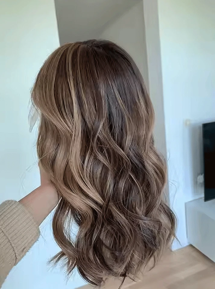 Pelucas de cabello humano marrón oscuro con marrón ceniza 13X4 onda corporal encaje peluca frontal Foto 4 de 4