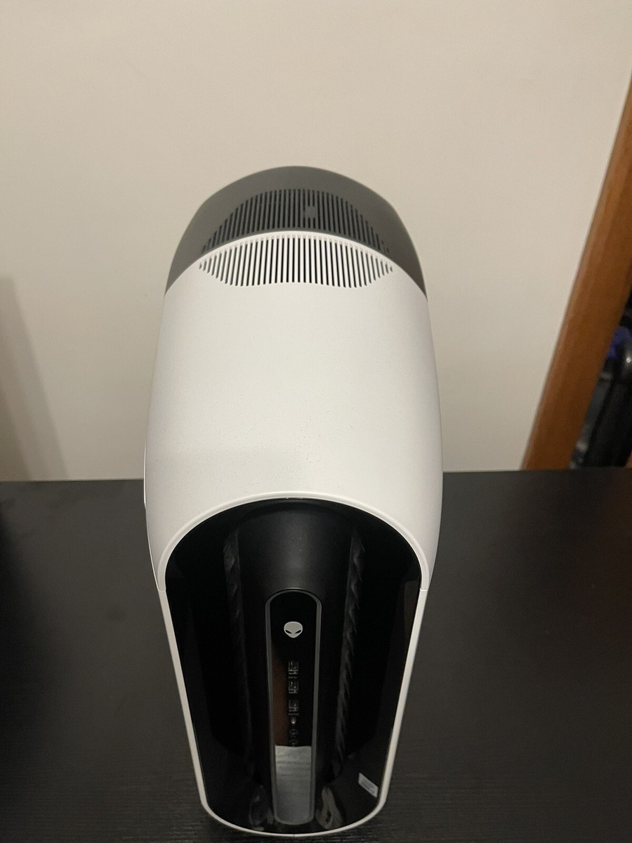 Alienware Aurora r11 Gaming Desktop 2070 Super I7-10700K