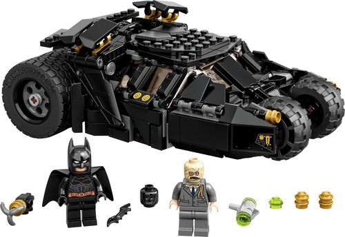 LEGO Batman Batmobile Tumbler Scarecrow Showdown 76239 COMPLETE w/ Minifigures - Picture 6 of 6