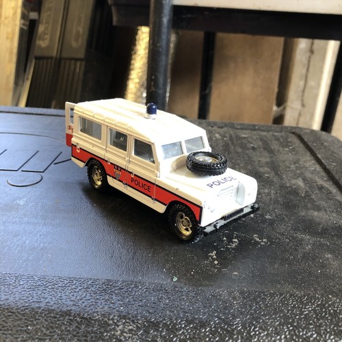 Corgi, Land Rover 109" W.B., Police - Picture 3 of 4