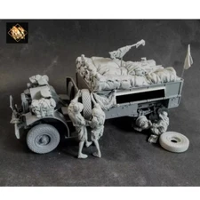 1/35 Scale Resin Model Kit 3 Soldiers Truck Worker & Accessories WWII Unpainted