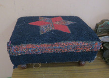 Tappeto americano vintage fatto a mano con gancio struttura in legno gambe poggiapiedi sgabello 11" x 14"