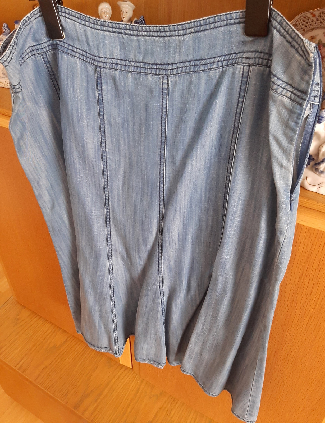 Bild 2 von 4