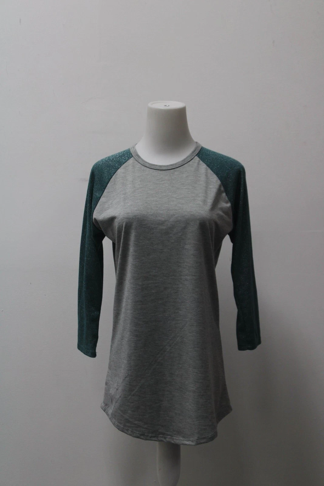 lularoe top pre-owned shirt