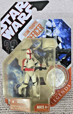 NIB 2007 Star Wars RED Clone Trooper Officer Saga Legends Figure Hasbro W COIN