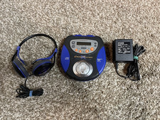 Vintage AIWA Cross Trainer XP-SP90 Portable CD Player w/Headphones AC Adapter